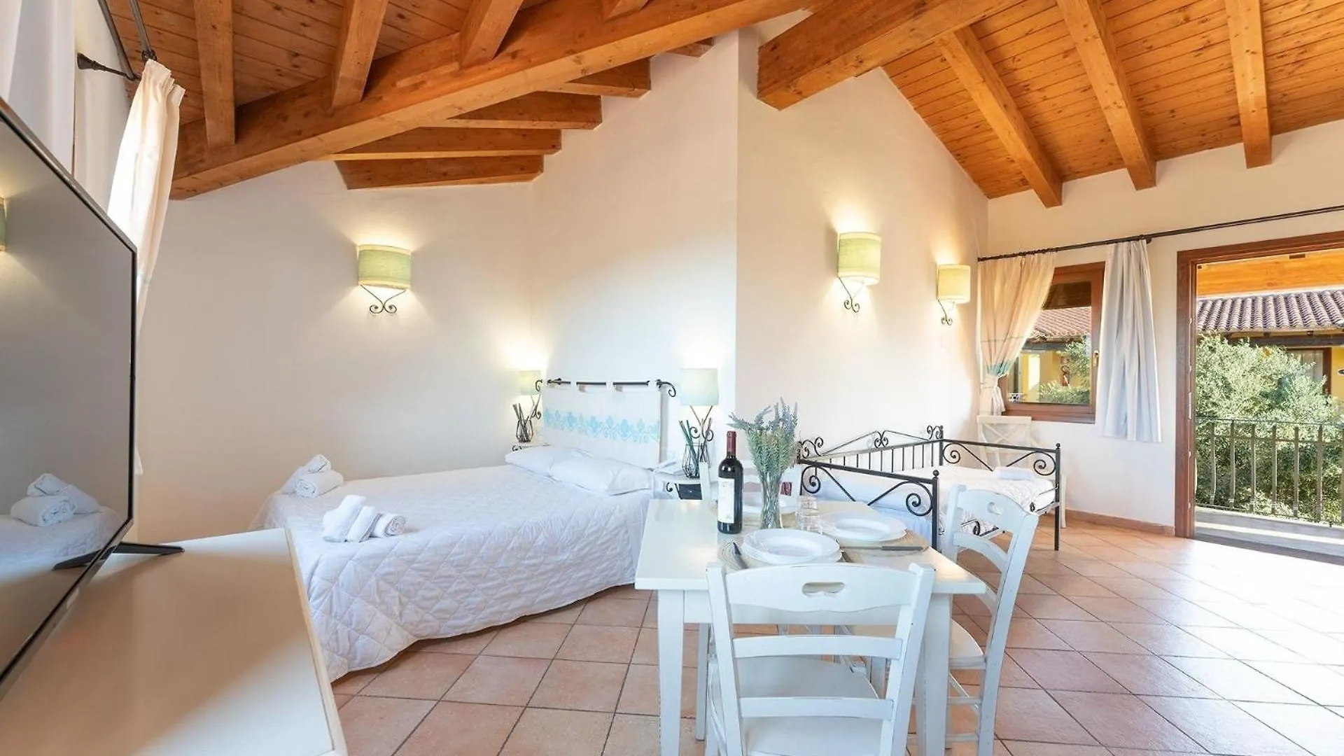 Apartment Ein-Zimmer-Wohnung 3 P- Baia Dei Mirti Vignola Mare Italy
